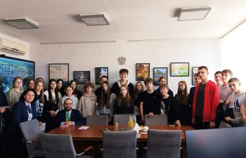 Uczniowie Szkoły Podstawowej nr 1 w Radzyniu Podlaskim z wizytą w Urzędzie Miasta