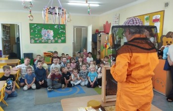 Spotkanie pszczelarskie w Przedszkolu Miejskim nr 1