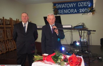 PA190043