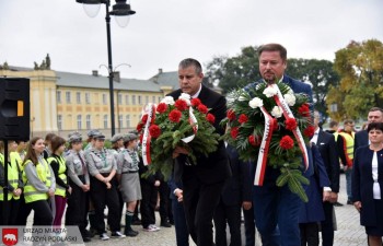 210917-pomnik-37