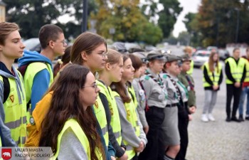 210917-pomnik-50