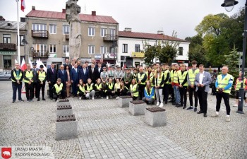 210917-pomnik-56