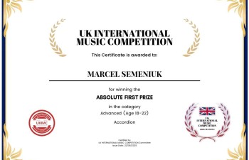 Źródło: Arti Sentemo - Kameralna Orkiestra Akordeonowa