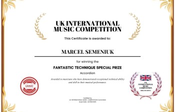 Źródło: Arti Sentemo - Kameralna Orkiestra Akordeonowa